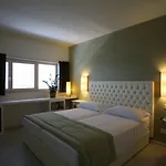 بيت ضيافة Nuova Opera & 4*