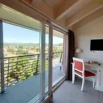 Nuova Opera & 4* فيرونا