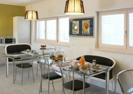 Nuova Opera Guest house
