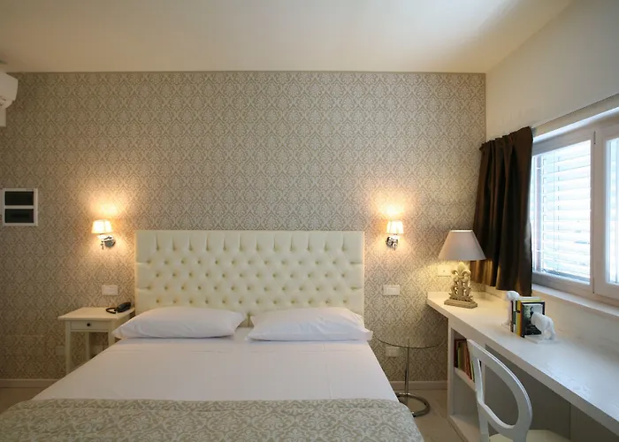 Nuova Opera & 4* فيرونا