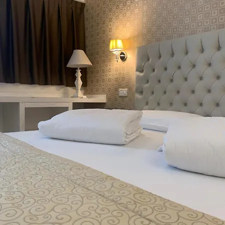 Konukevi Nuova Opera &