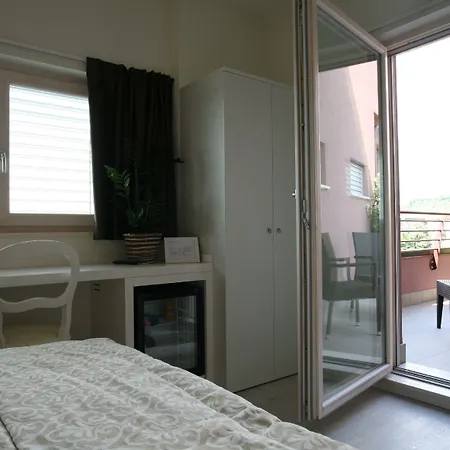 Konukevi Nuova Opera & Verona