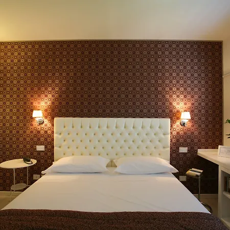 Nuova Opera & Konukevi 4*