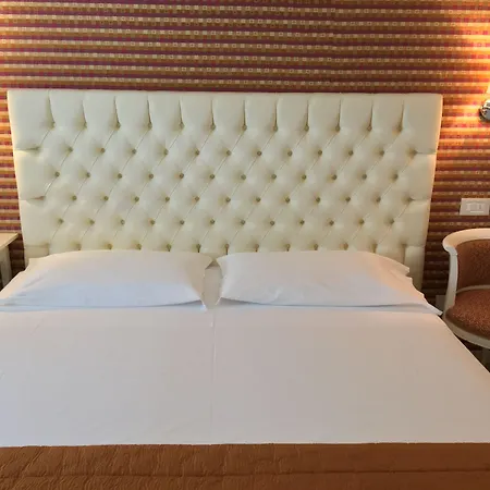 Nuova Opera & 4* Verona