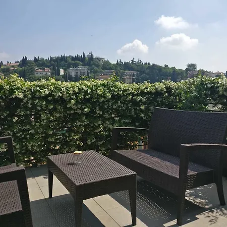 Konukevi Nuova Opera &