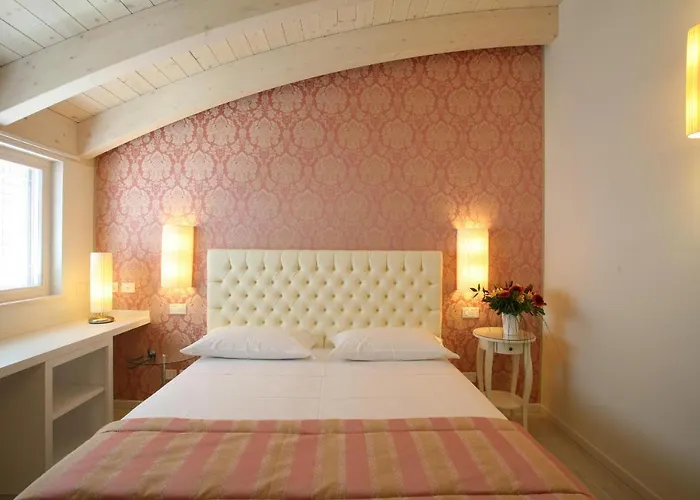 Nuova Opera & Vérone