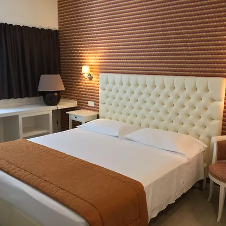 Affittacamere Nuova Opera & 4*